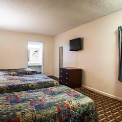 Rodeway Inn Rahway Hwy 1
