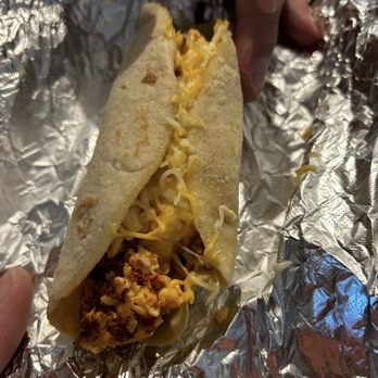 Casa Linda Taqueria - Chorizo, cheese, bacon breakfast taco - Mexican Near Me - Austin, Texas Casa Linda Taqueria - Chorizo, cheese, bacon breakfast taco - Mexican Near Me - Austin, Texas