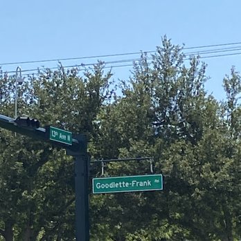 USPS - Location assistance - street signs - Post Offices Near Me - Naples, Florida USPS - Location assistance - street signs - Post Offices Near Me - Naples, Florida