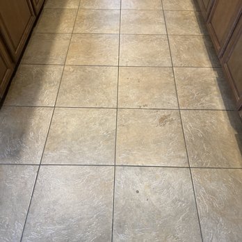 Klarks Cleaning Service - Kitchen before - Air Duct Cleaning Near Me