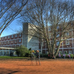 Albertus-Magnus-Gymnasium