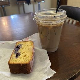 B x 3 Iced Latte & Blueberry Pastry B x 3 Iced Latte & Blueberry Pastry