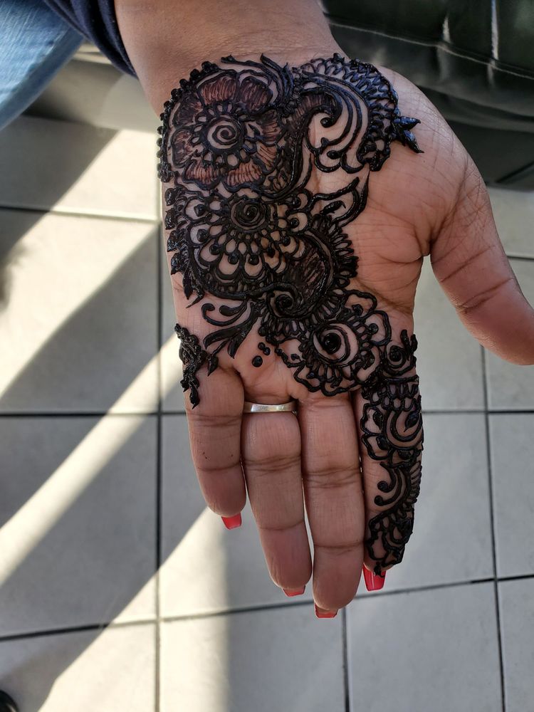 ALLURE SALON Updated September 2024 11 Photos & 54 Reviews 646 S