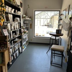 Sunflour Cafe & Collective - Inside