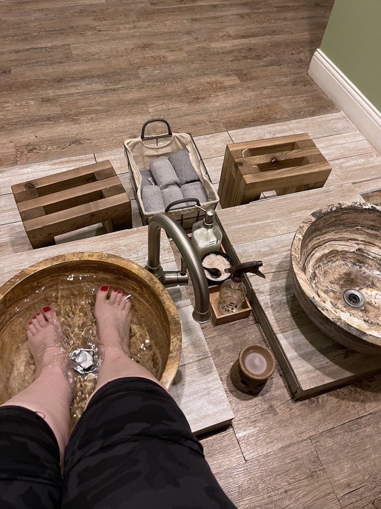 Modern Thai Spa & Bodywork