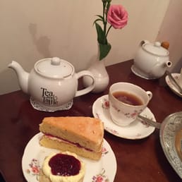 Victoria Sponge Cake