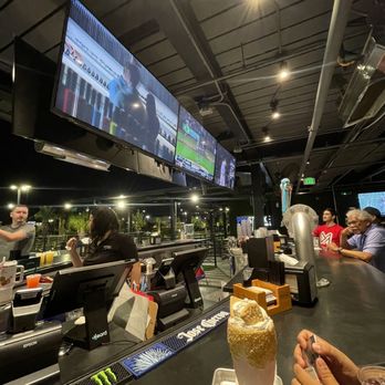 BarTenders Eatery - Mini Golf Near Me - Katy, Texas