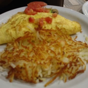 Denny's - Breakfast & Brunch Near Me - Toronto, Ontario