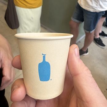 Blue Bottle Coffee - Tribune Tower - Coffee & Tea Near Me - Chicago, Illinois Blue Bottle Coffee - Tribune Tower - Coffee & Tea Near Me - Chicago, Illinois