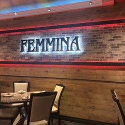 Femmina Italian Grill - Dining area