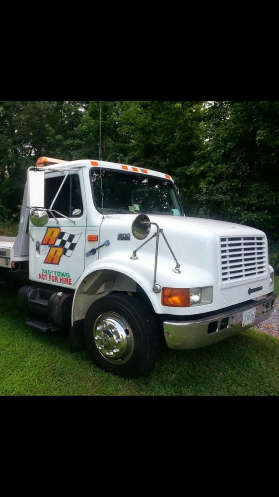 R & R TOWING Updated June 2024 2107 Everett St, Richmond, Virginia Towing Phone Number
