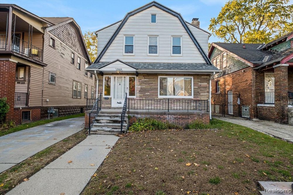 JAMES BYRD near 3000 Town Ctr, Southfield, Michigan Contact Agent