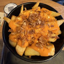The Dubliners - Cheese fries!