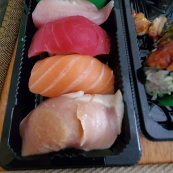 Blue Fin Sushi Roll - Sushi Bars Near Me - South Pasadena, California