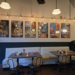Bayan Ko Diner - Beautiful décor