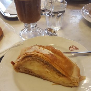 Café Sperl - Strüdel and Franziskaner kaffe - Coffee & Tea Near Me - Vienna, 9