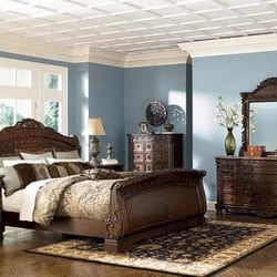 Roberts Furniture & Mattress Gallery