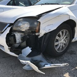 Rizza Body Shop & Collision Center