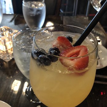Bites & Bubbles - White sangria - Wine Bars Near Me - Orlando, Florida