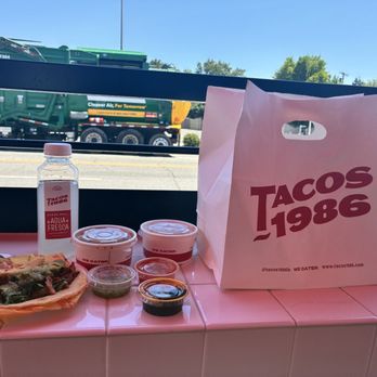Tacos 1986 - Tacos Near Me - San Fernando Valley, California Tacos 1986 - Tacos Near Me - San Fernando Valley, California