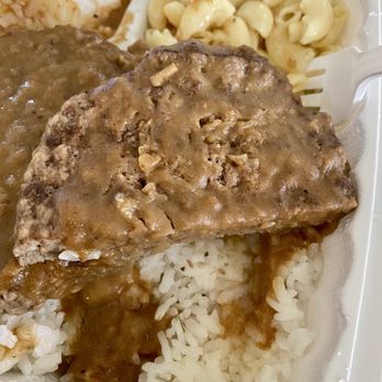 Papa's Deli - The hamburger steak - Breakfast & Brunch Near Me - Honolulu, Hawaii
