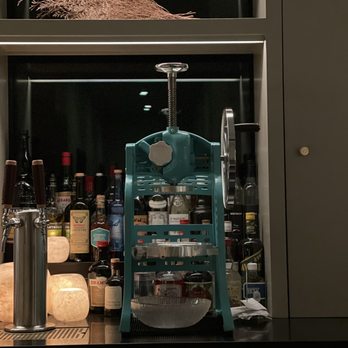 Kato - Open bar and throw back to the nostalgic Taiwanese shaved ice machine - Taiwanese Near Me - Los Angeles, California Kato - Open bar and throw back to the nostalgic Taiwanese shaved ice machine - Taiwanese Near Me - Los Angeles, California