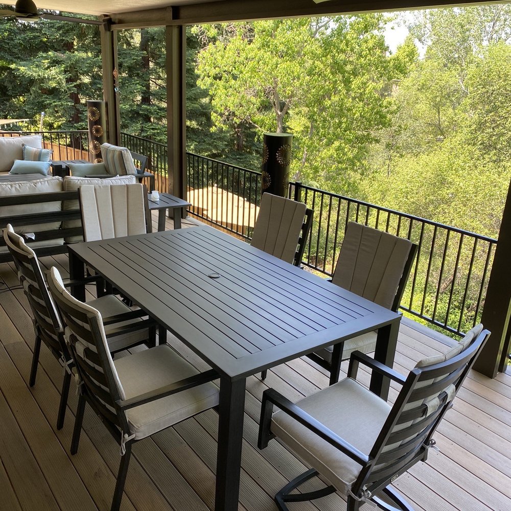 Dining set Dining set