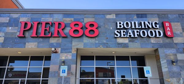 Pier 88 Boiling Seafood & Bar Las Vegas by null