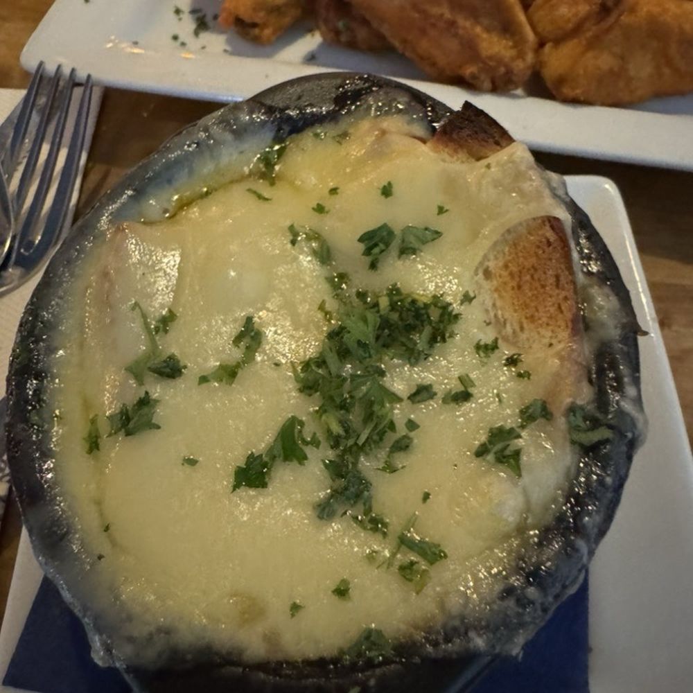 Wunderbar Bistro - French Onion Soup - American Near Me - Hudson, New York Wunderbar Bistro - French Onion Soup - American Near Me - Hudson, New York