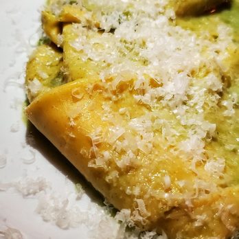 Fiorella - Fazzoletti - Pasta Shops Near Me - Philadelphia, Pennsylvania