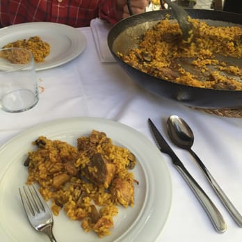 Alfàbega - Paella de pato y setas - Mediterranean Near Me - Valencia, V
