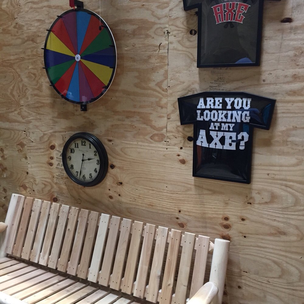 Class Axe Throwing - Axe Throwing Near Me - San Antonio, Texas Class Axe Throwing - Axe Throwing Near Me - San Antonio, Texas