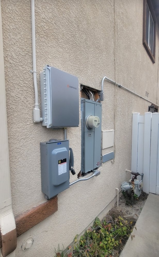 Slide of Sky Country Solar