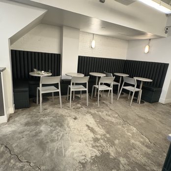 Sofreh Cafe - Dining area - Persian/Iranian Near Me - Brooklyn, New York