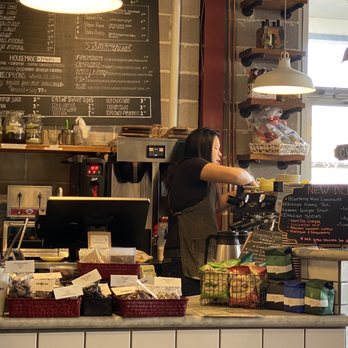 Dandelion Cafe - Countet - Coffee & Tea Near Me - Bellaire, Texas