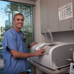 Thomas E Ouellette, DDS - Modern Technology E4D Crowns, Digital x-rays, Paperless office