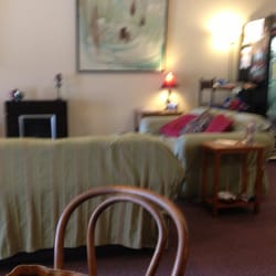 Govan's Salon & Coffee Cafe - The living room!!