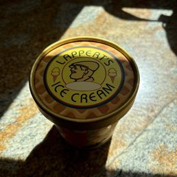 I bought a pint of lapperts kauai pie ice cream, my mom likes it.  I was very happy to be able to find lapperts ice cream here in los gatos.