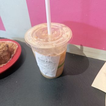 The Brewed - Iced chi latte with oat milk - Coffee & Tea Near Me - Chicago, Illinois The Brewed - Iced chi latte with oat milk - Coffee & Tea Near Me - Chicago, Illinois