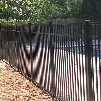 WR Fence - Fences & Gates Near Me - Centereach, New York WR Fence - Fences & Gates Near Me - Centereach, New York