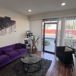 Authentic Music Studios - Lobby