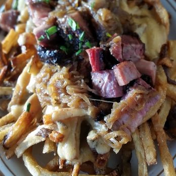 Falling Sky Brewing - Pastrami Cheese Fries - Gastropubs Near Me - Eugene, Oregon