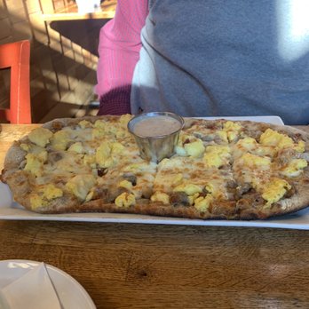 Christopher's Eats - Kitchen Sink Flat - New American Near Me - Huntington, West Virginia