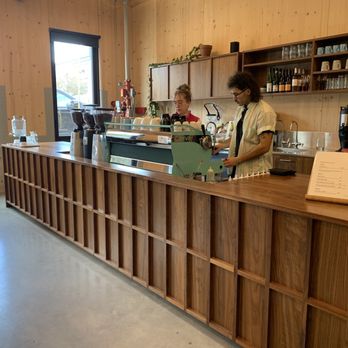 Capitola Coffee - Inside - Coffee & Tea Near Me - Portland, Oregon