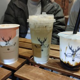 Snow Velvet Peach Oolong Hojicha