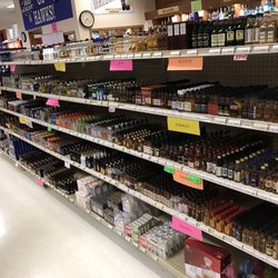 Town Center Liquor and Wine - Large selection of airplane shots.