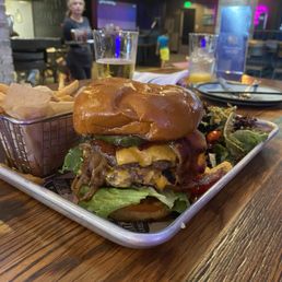 Draft Republic Burger