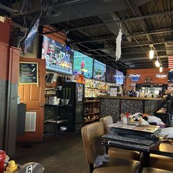 Hoopsters Sports Bar & Grill Jeffersonville