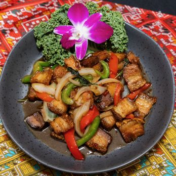Kin-D Thai kitchen - Crispy pork basil - Thai Near Me - Richmond, Virginia