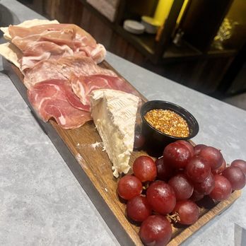 Library Restaurant & Lounge - Charcuterie board - Bars Near Me - Nashville, Tennessee